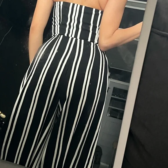 H&M Black and white Bandeau Jumpsuit - Picture 4 of 4